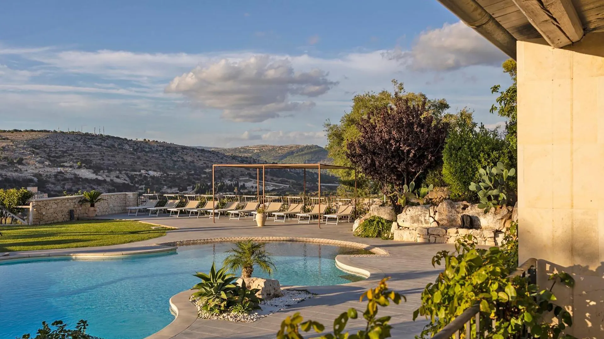 Villa Iris - Happy Rentals Шикли